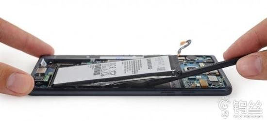 三星深陷爆炸門的背后 你手機(jī)里的電池安全嗎？_pic1