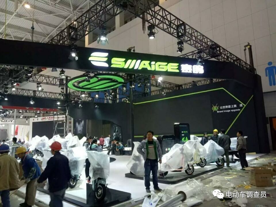 專業(yè)生產(chǎn)PVC護(hù)套、銅排、鋁排、新能源電池銅/鋁軟連接-人禾電子